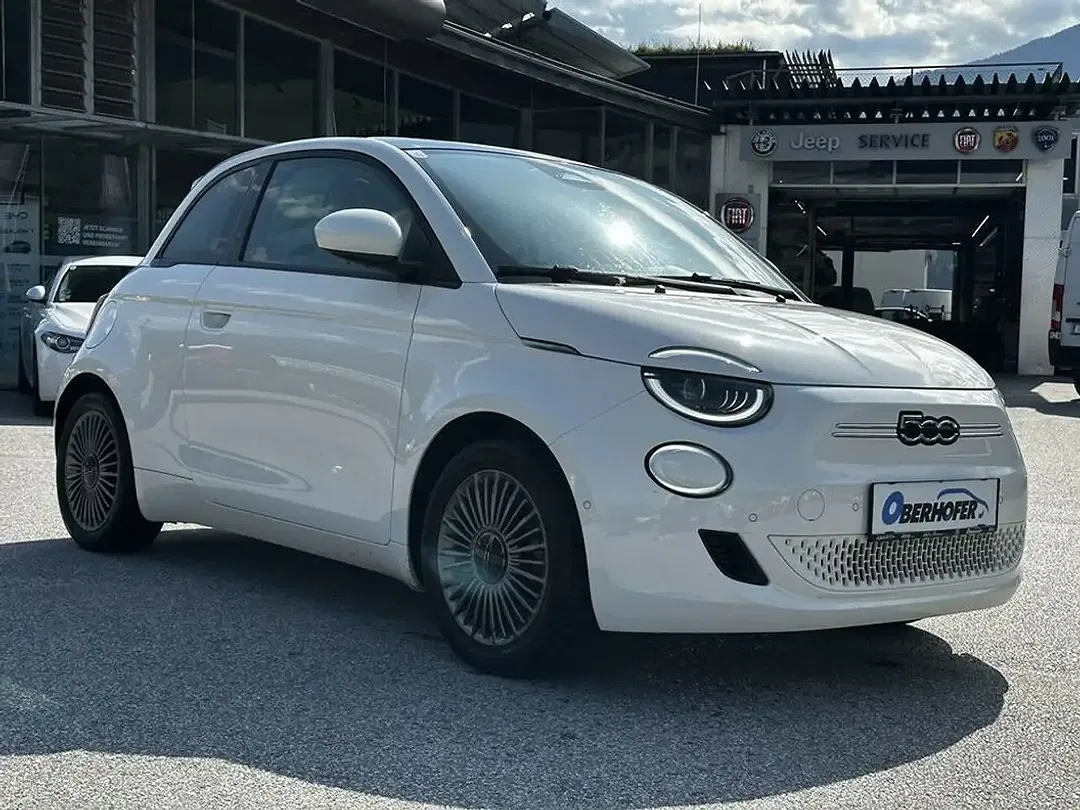 Fiat 500e Icon - Thumbnail 8