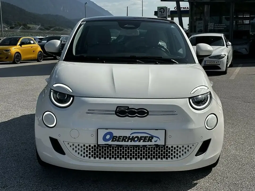 Fiat 500e Icon - Thumbnail 9