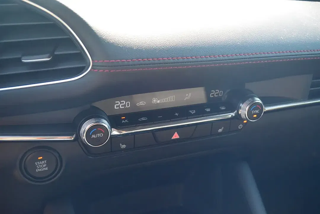 Mazda 3 Homura - Thumbnail 13