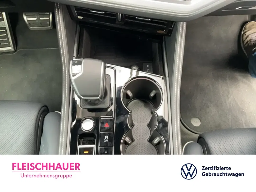 Volkswagen Touareg 3.0 TSI DSG 4Motion R-Line - Thumbnail 13