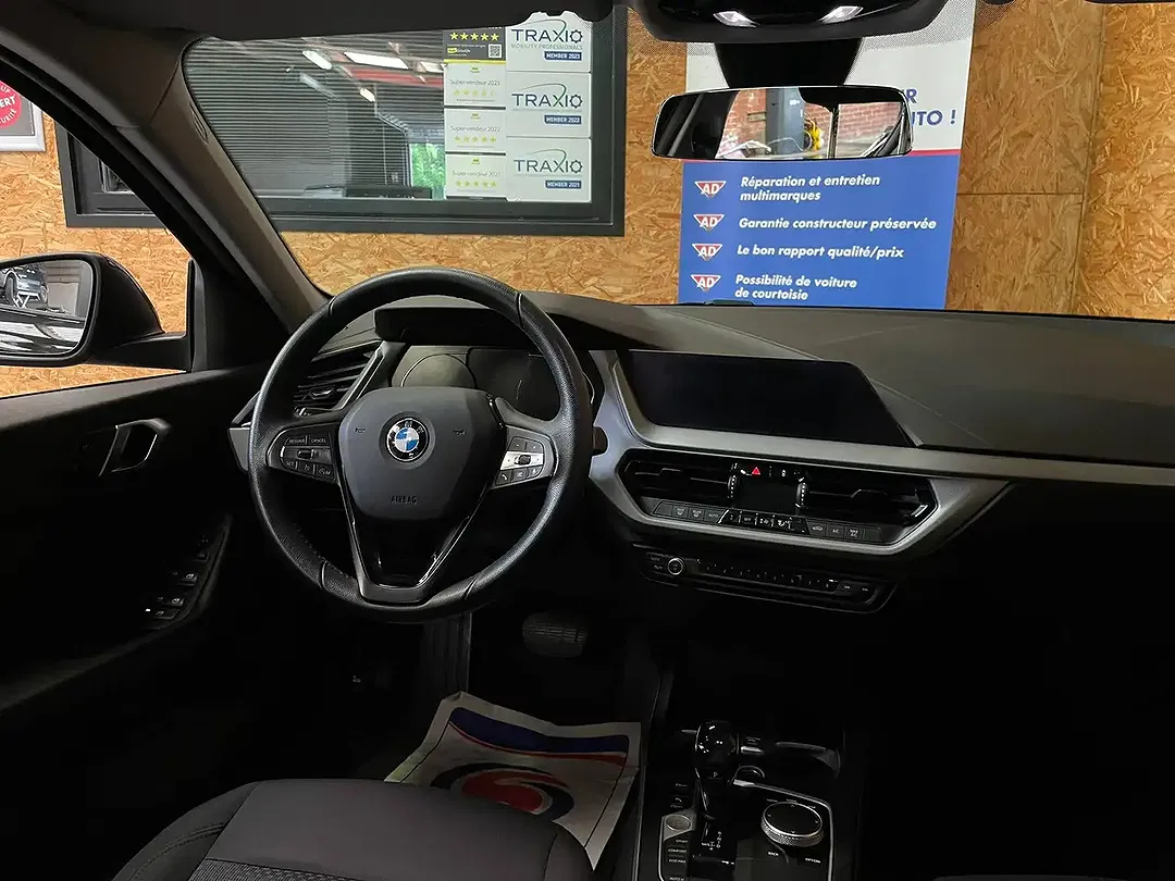 BMW 116 - Thumbnail 5