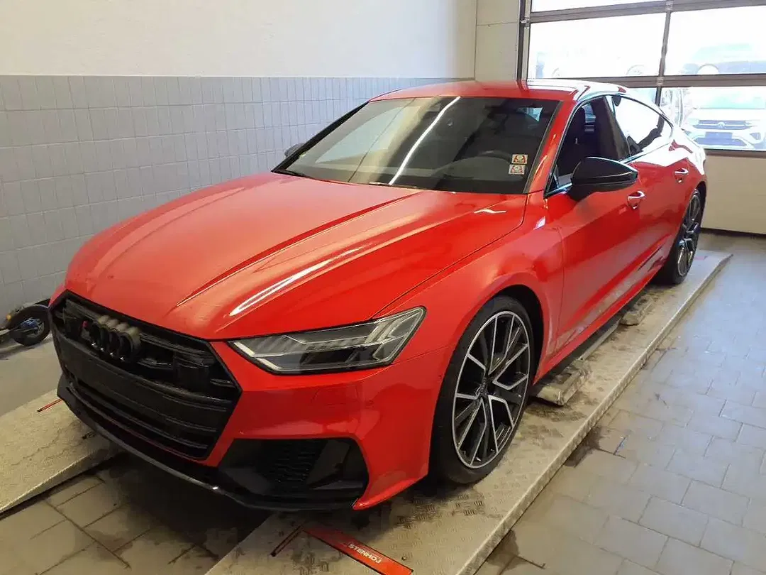 Audi S7 - foto 1
