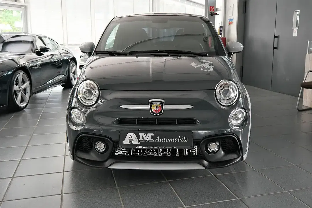 Abarth 695 70th Anniversario - Thumbnail 6