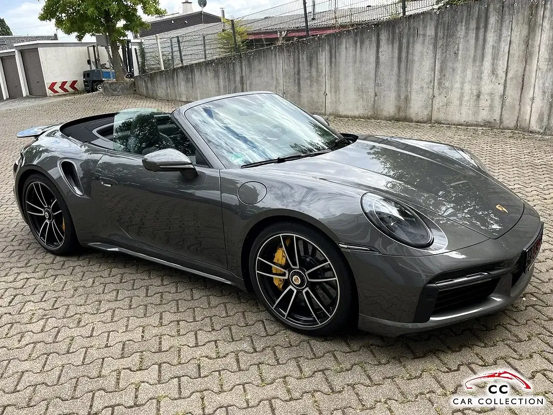 Porsche 992 Turbo S Cabriolet - Thumbnail 10