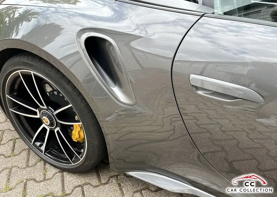 Porsche 992 Turbo S Cabriolet - Thumbnail 14