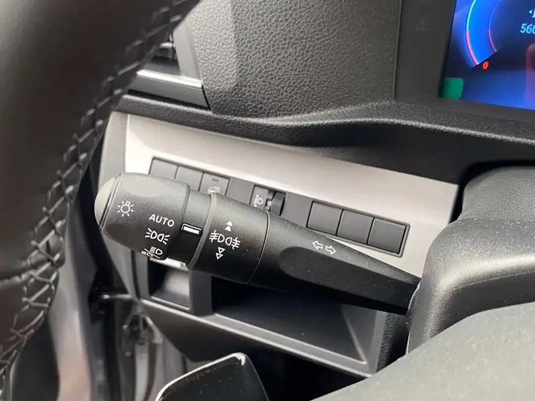Toyota Verso - Thumbnail 14
