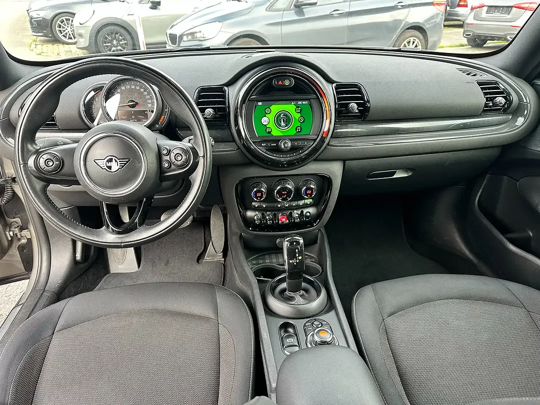 MINI Cooper Clubman 1.5 - Thumbnail 9