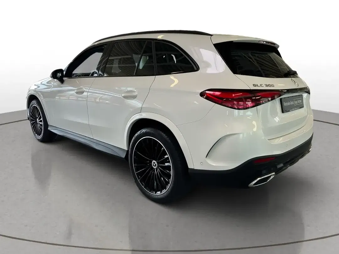 Mercedes-Benz GLC 300 4MATIC AIRMATIC AMG Line Night - Thumbnail 6