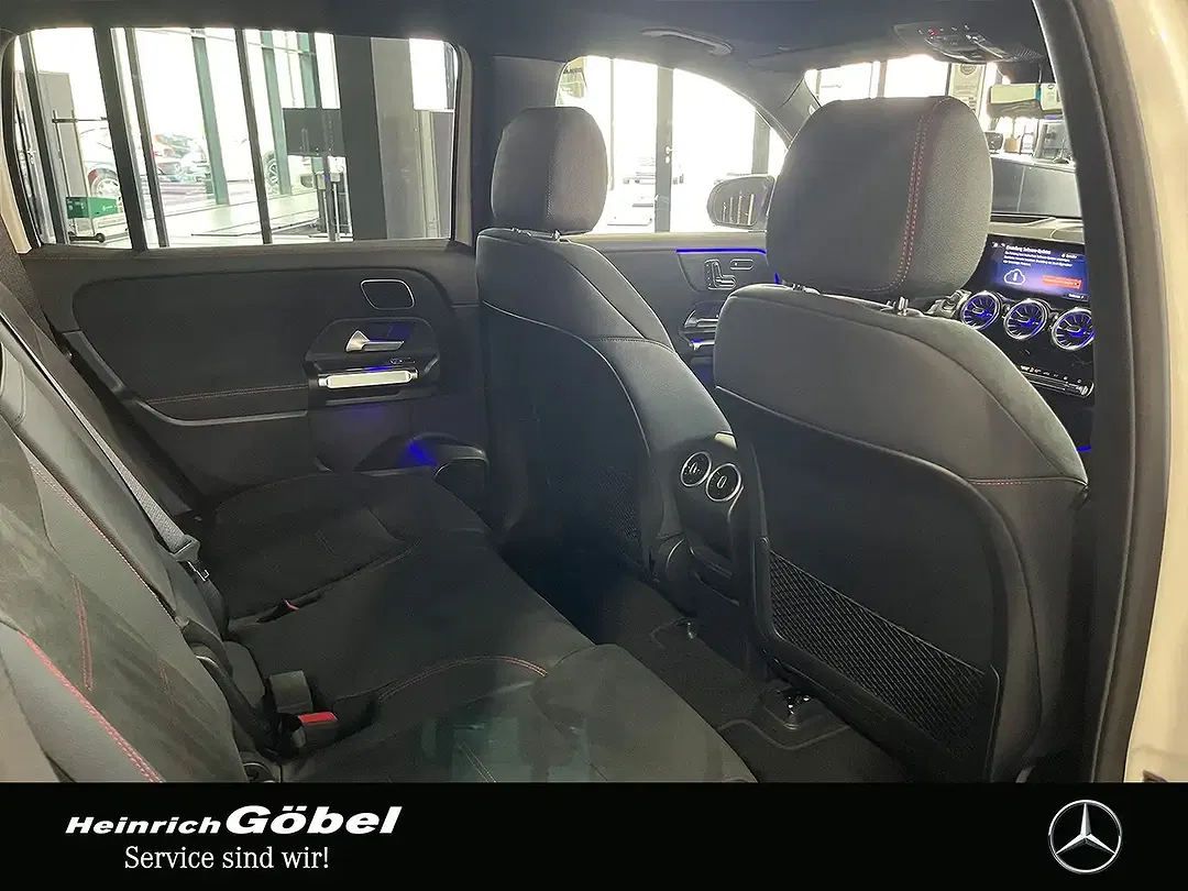 Mercedes-Benz EQB 350 4MATIC AMG - Thumbnail 8