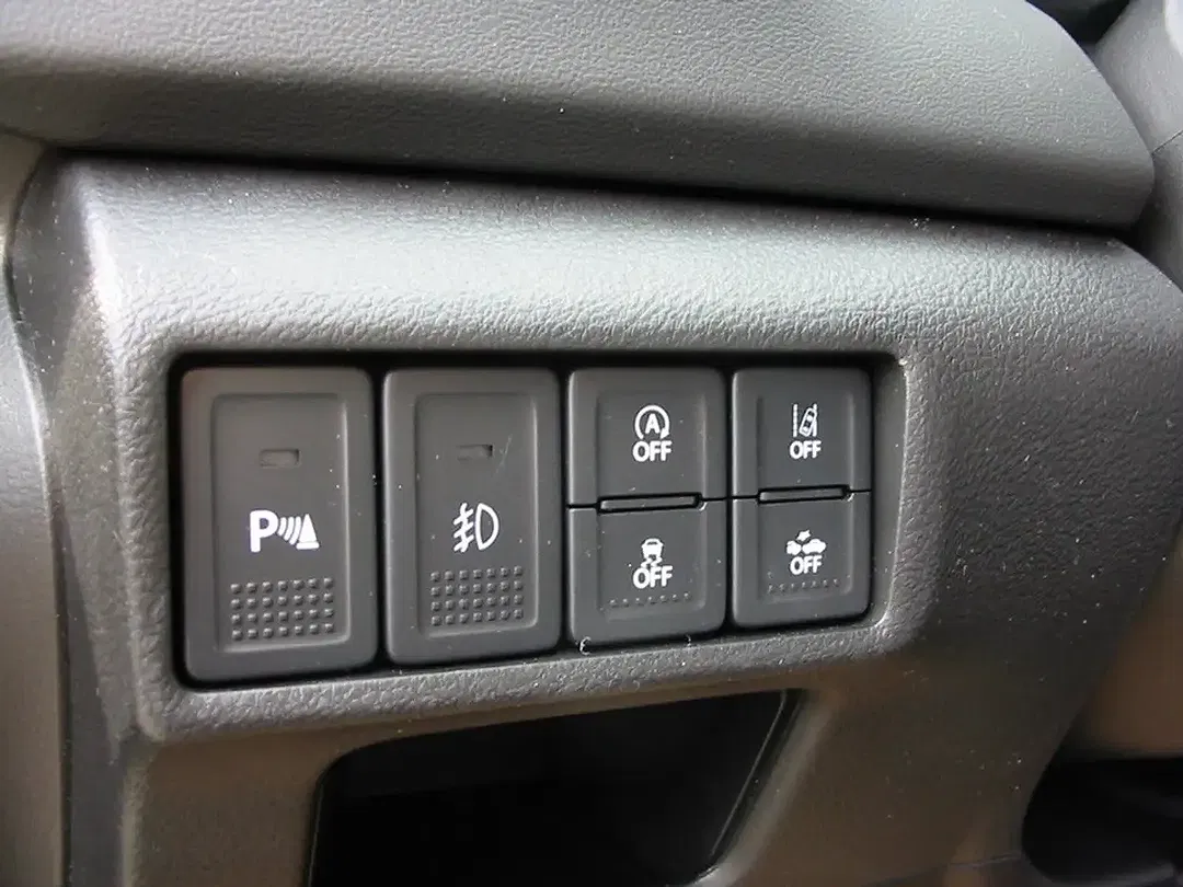 Suzuki SX4 S-Cross Hybrid AllGrip - Thumbnail 18
