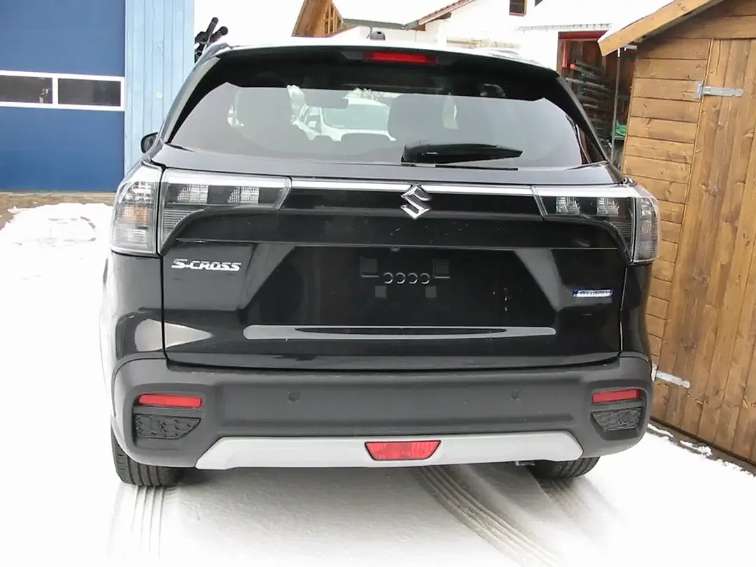 Suzuki SX4 S-Cross Hybrid AllGrip - Thumbnail 6