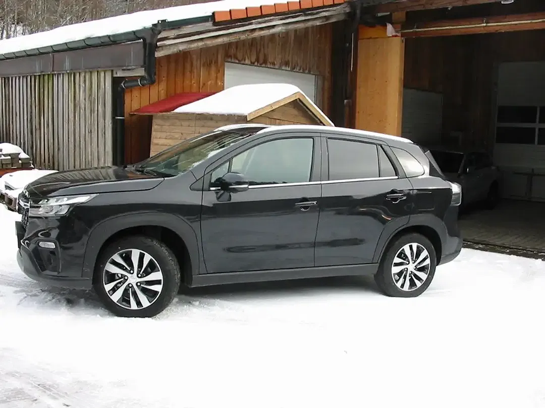 Suzuki SX4 S-Cross Hybrid AllGrip - Thumbnail 7
