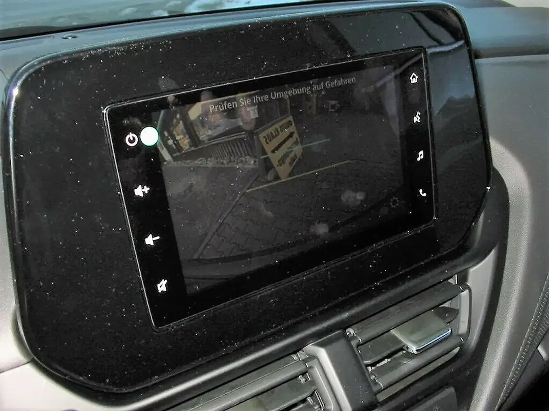 Suzuki SX4 S-Cross Hybrid AllGrip - Thumbnail 9