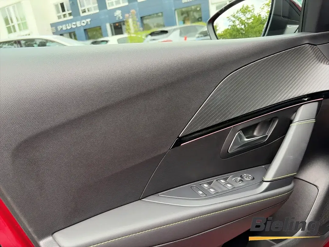 Peugeot 208 136 Hybrid GT - Thumbnail 10