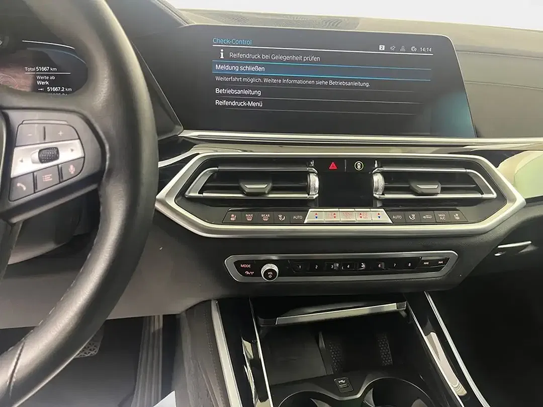 BMW X5 xLine - Thumbnail 10