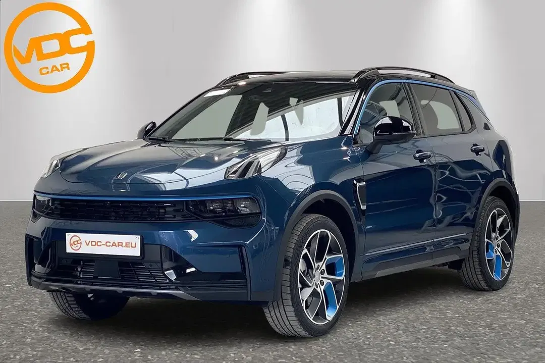 Lynk & Co 01 - foto 1