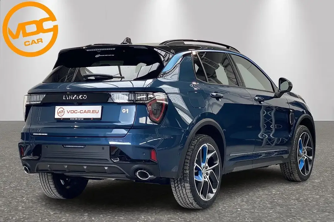 Lynk & Co 01 - Thumbnail 3