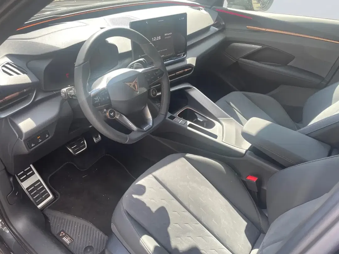 CUPRA Terramar 2.0 TSI DSG 4Drive 4x4 VZ - Thumbnail 7