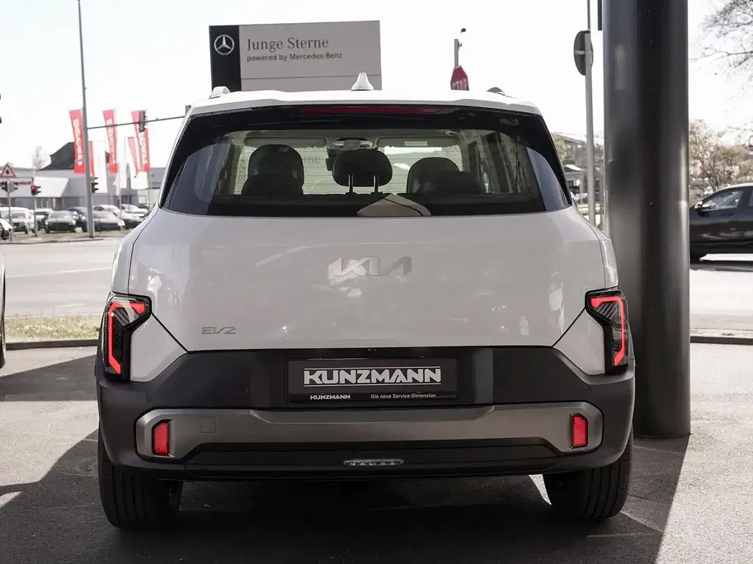 Kia EV2 Earth - Thumbnail 4