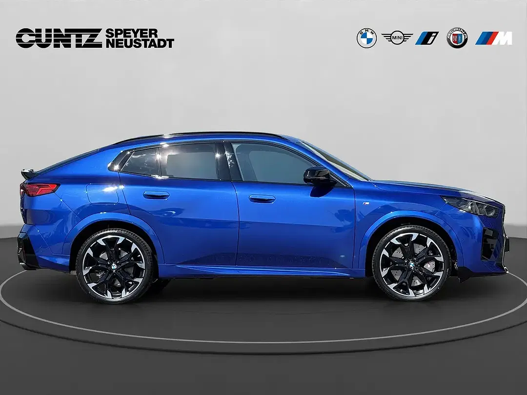 BMW X2 M xDrive - Thumbnail 3