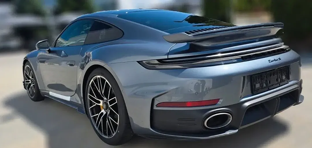 Porsche 992 Turbo S - Thumbnail 3