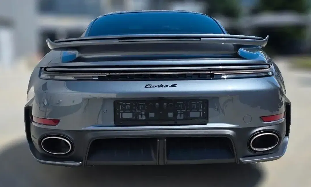 Porsche 992 Turbo S - Thumbnail 4