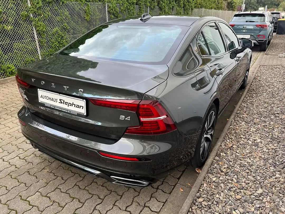 Volvo S60 B4 AUT R-Design - Thumbnail 7