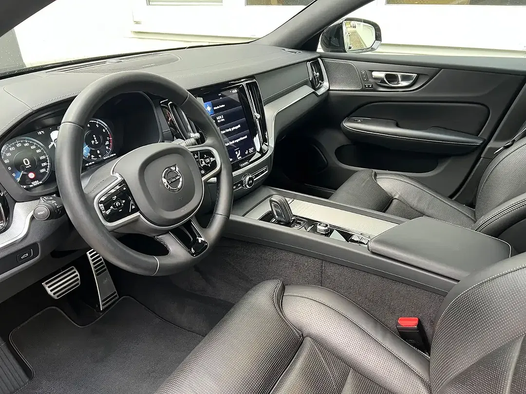 Volvo S60 B4 AUT R-Design - Thumbnail 9