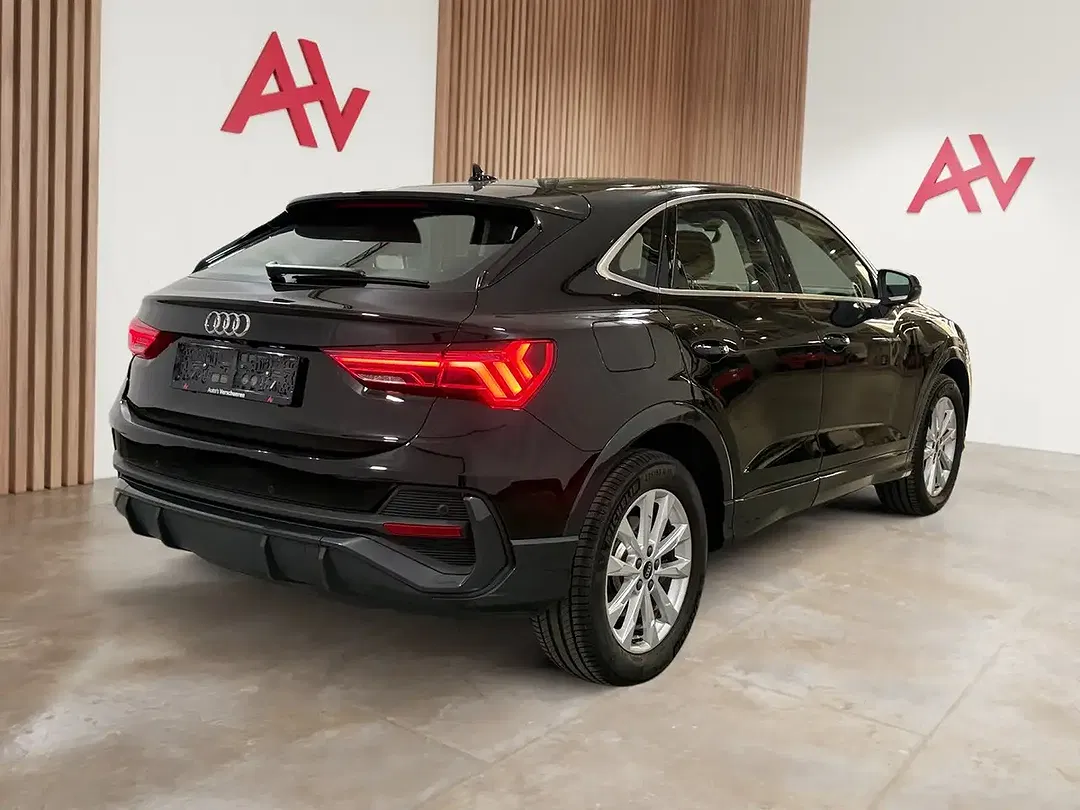 Audi Q3 45 TFSI e PHEV Sportback - Thumbnail 6