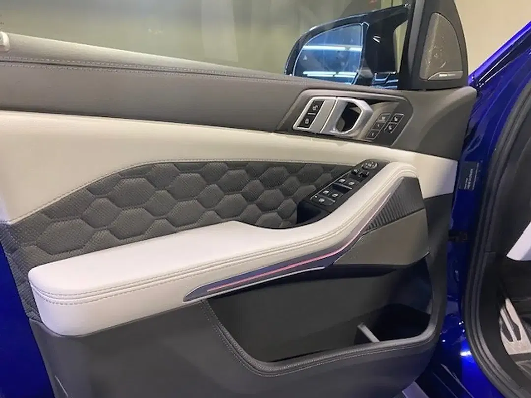 BMW X5 M xDrive Competition - Thumbnail 9