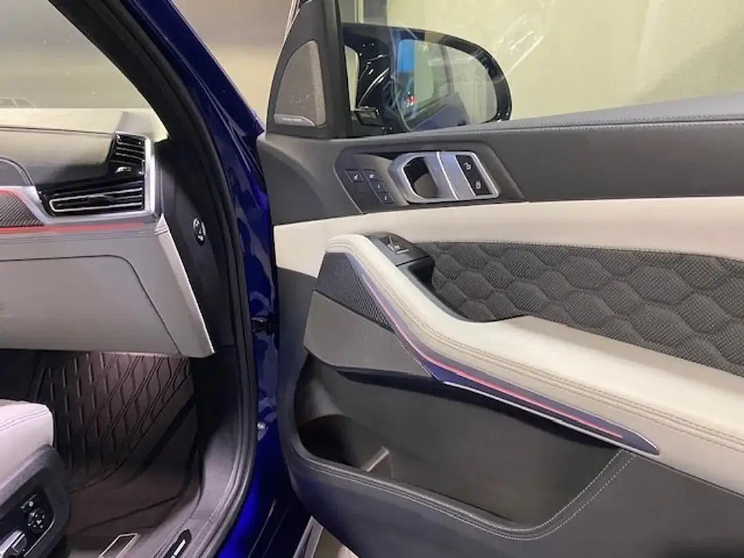 BMW X5 M xDrive Competition - Thumbnail 10