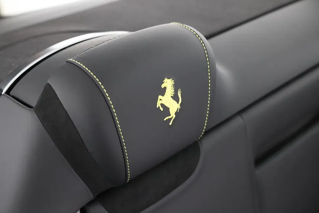 Ferrari Roma Spider - Thumbnail 14