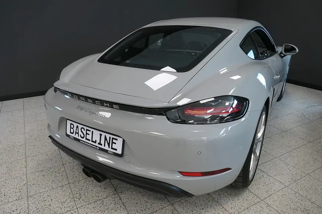 Porsche Cayman Sport Chrono - Thumbnail 9