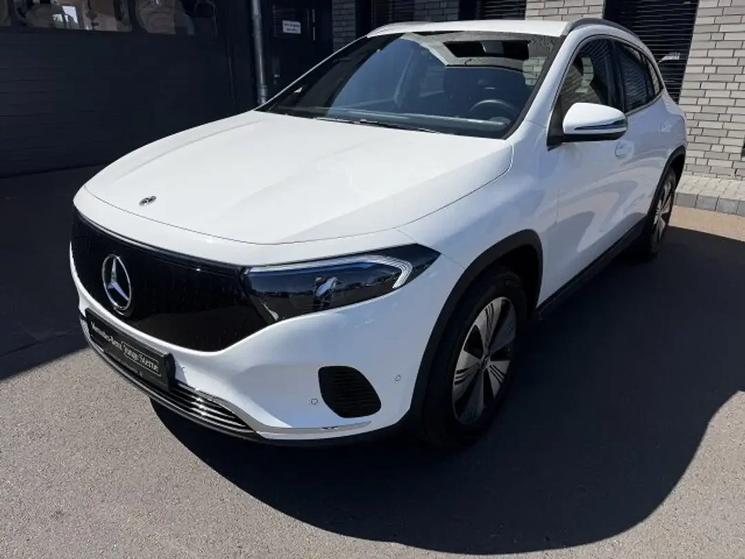 Mercedes-Benz EQA 300 4MATIC Progressive - Afbeelding 1