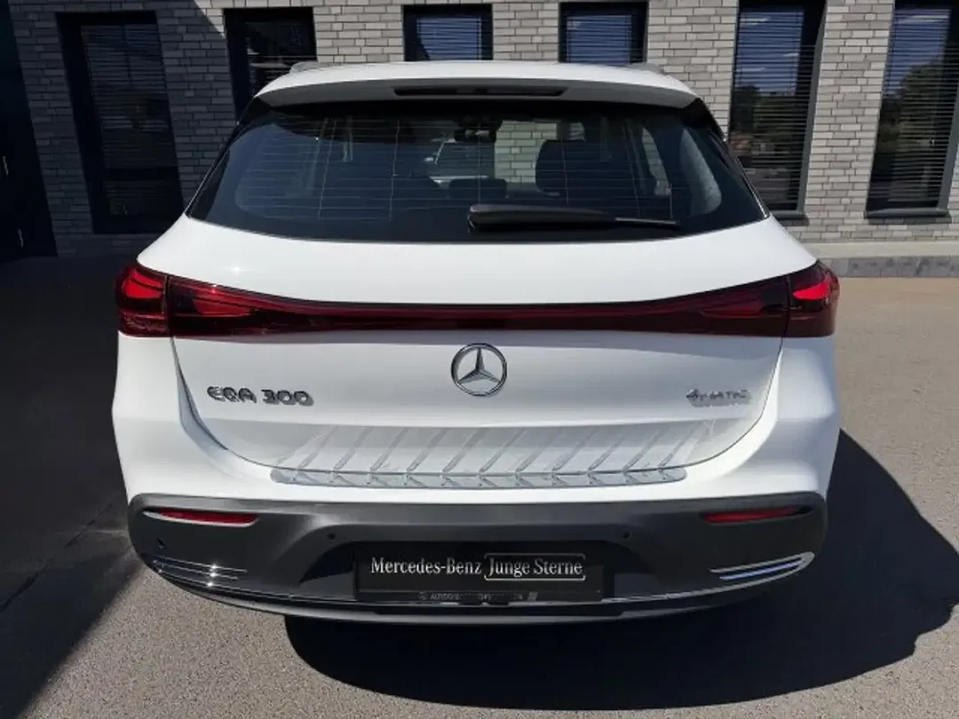 Mercedes-Benz EQA 300 4MATIC Progressive - Thumbnail 6
