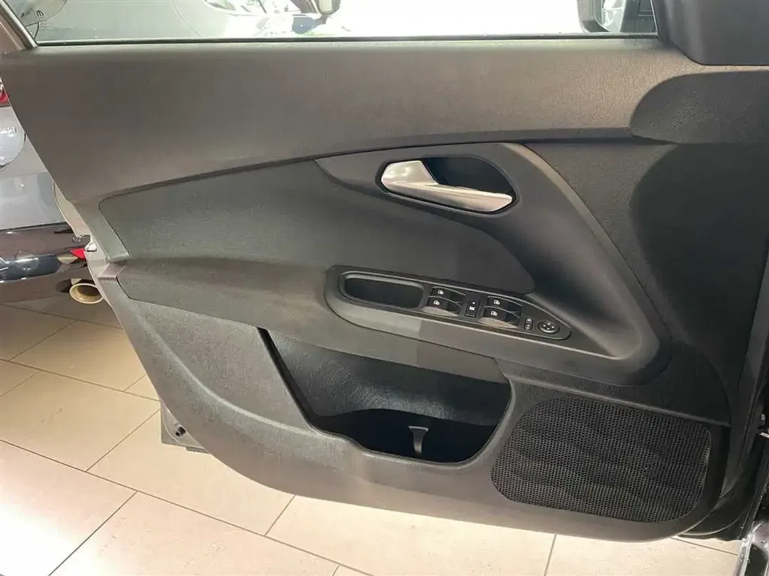 Fiat Tipo 1.5 GSE MHEV Cross - Thumbnail 11
