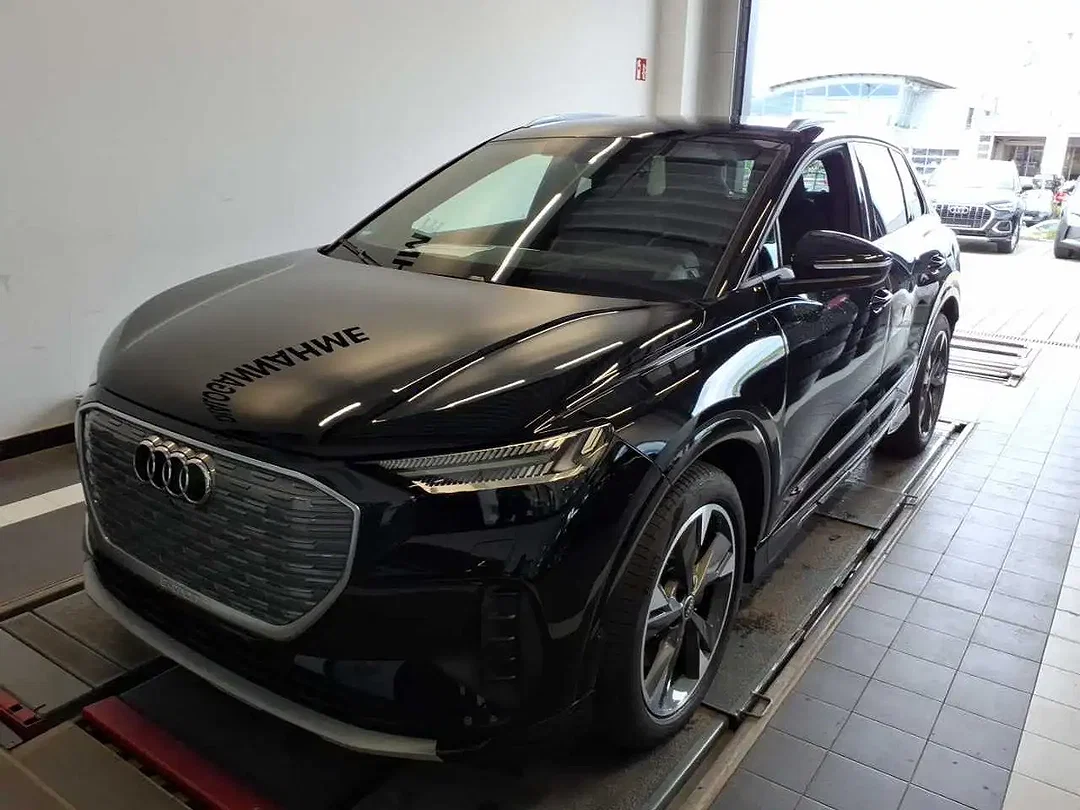 Audi Q4 e-tron AUT Matrix LED - Afbeelding 1