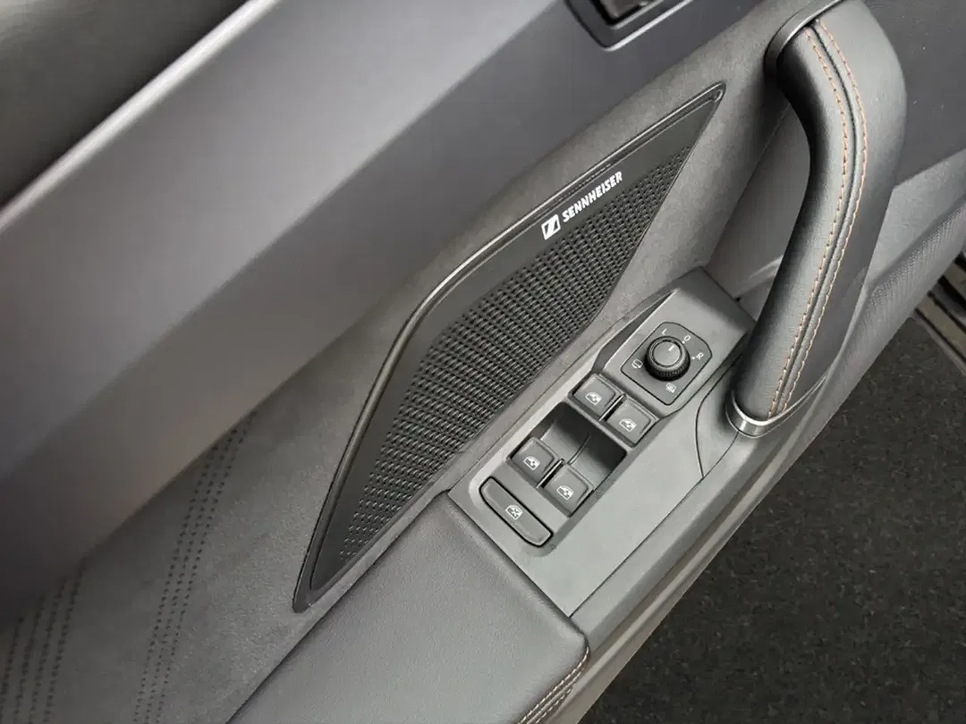 CUPRA Formentor TSI VZ2 - Thumbnail 11