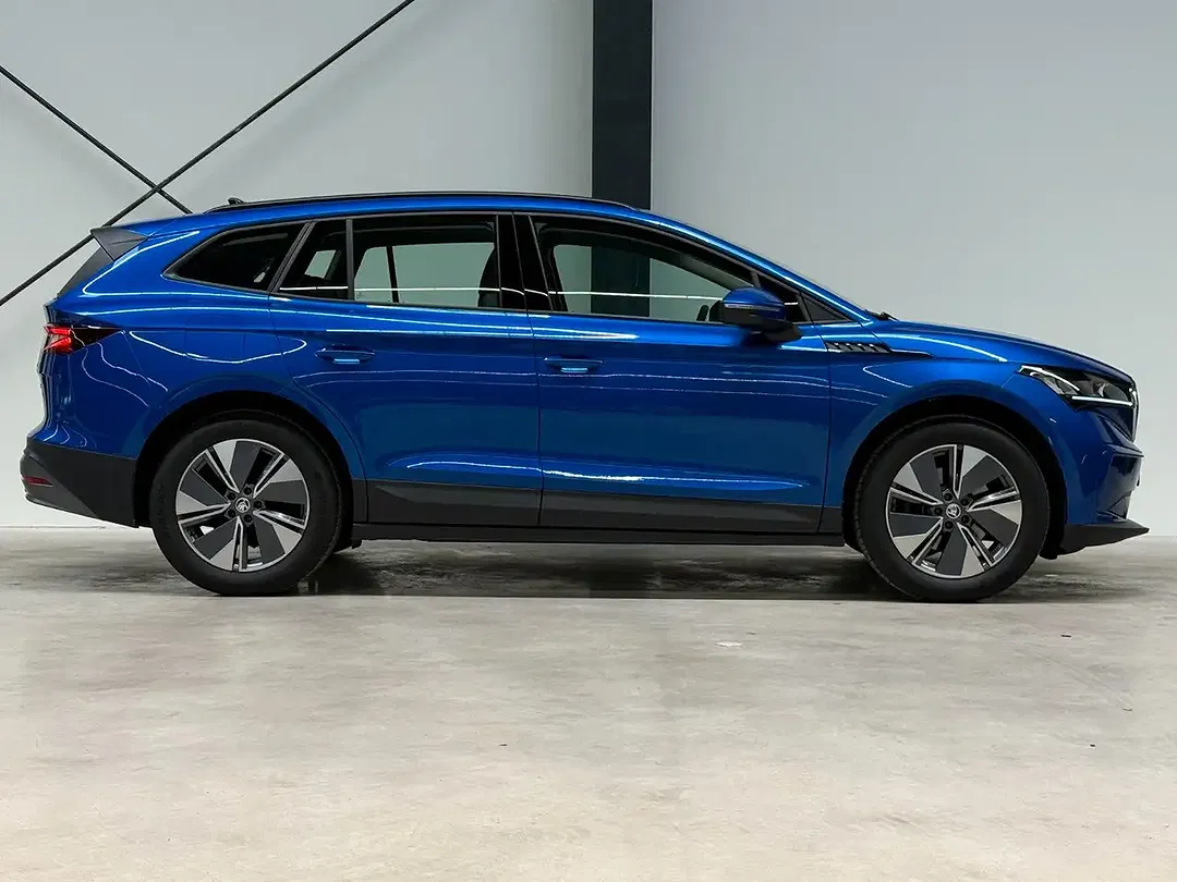 Skoda Enyaq 60 Loft - Thumbnail 6