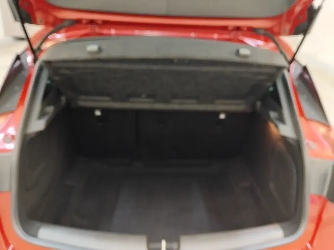 Opel Astra 1.2 Turbo - Thumbnail 7