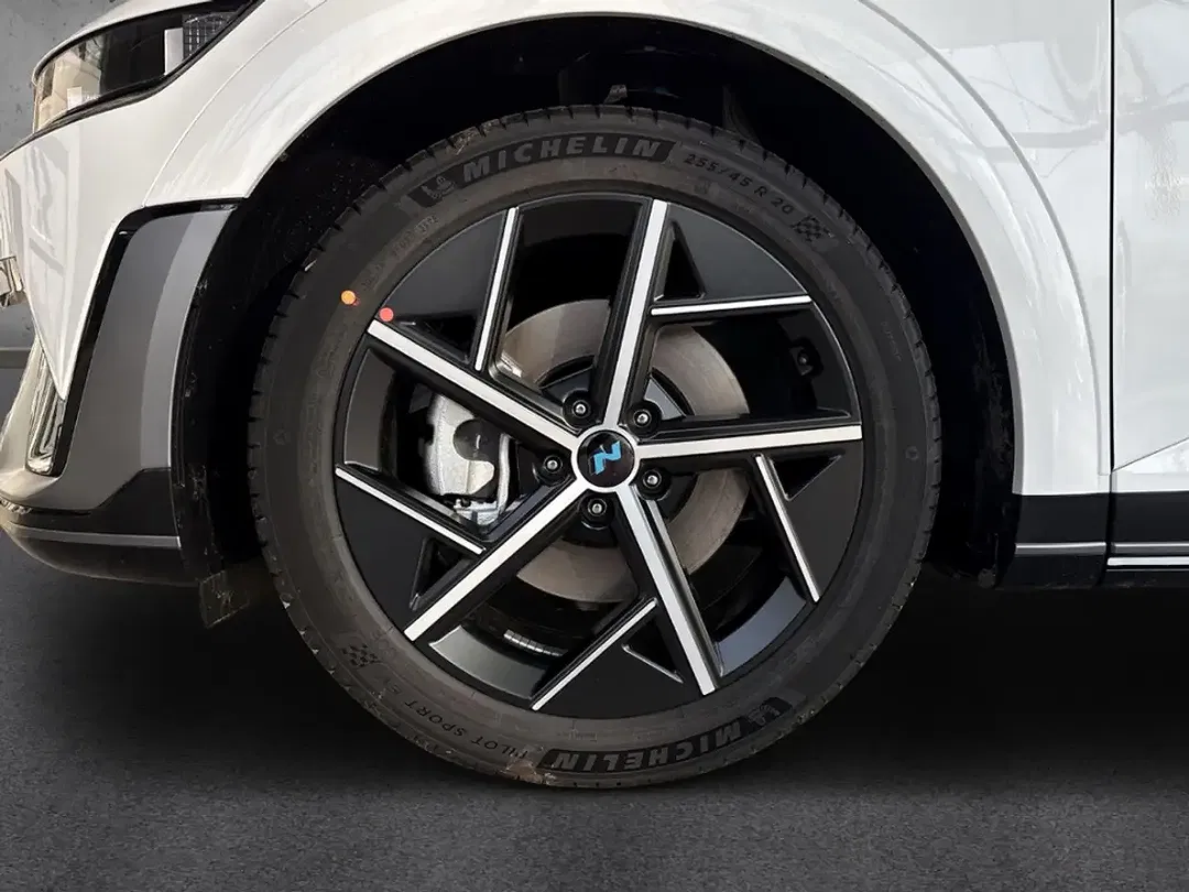 Hyundai IONIQ 5 N Line X - Thumbnail 14