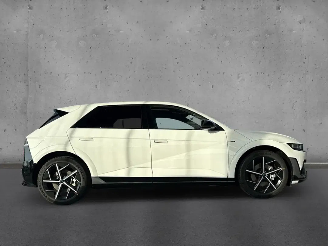 Hyundai IONIQ 5 N Line X - Thumbnail 5