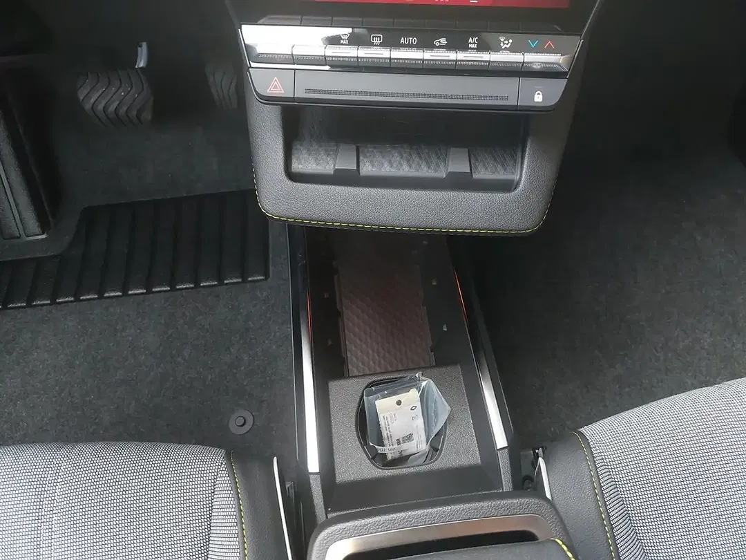 Renault Scenic E-Tech Electric Techno - Thumbnail 9