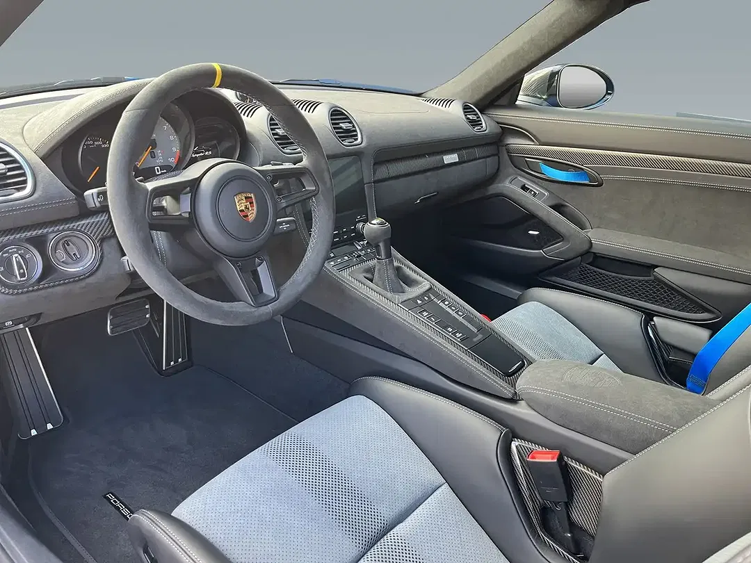 Porsche 718 Spyder RS Weissach - Thumbnail 4
