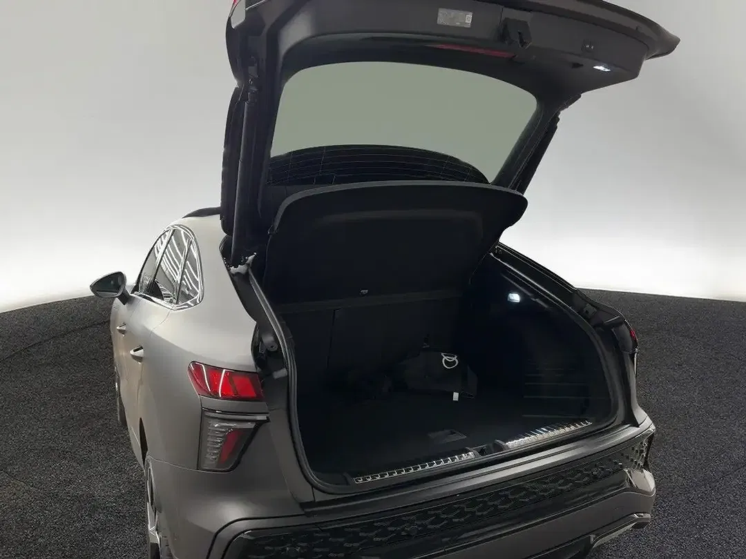 Audi Q3 S tronic - Thumbnail 4