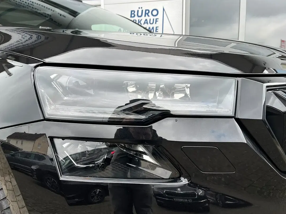 Skoda Karoq 2.0 TSI DSG 4x4 Sportline - Thumbnail 3