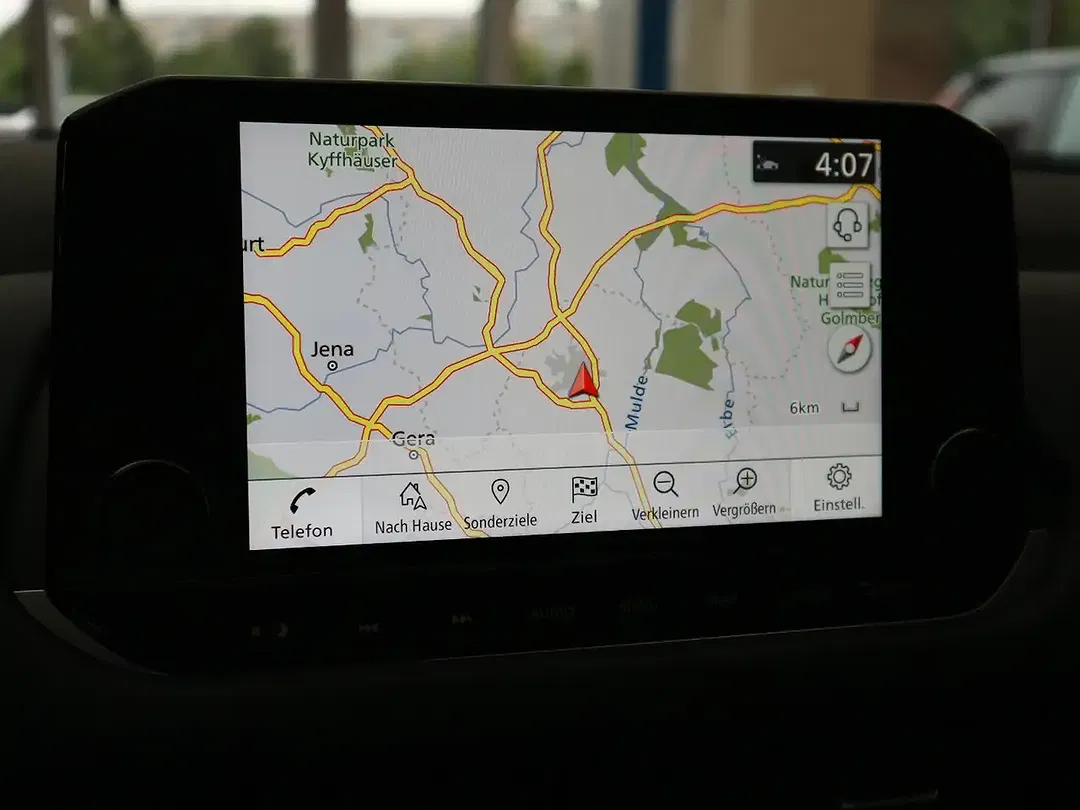Nissan Qashqai 1.3 DIG-T MHEV Premiere Edition - Thumbnail 9