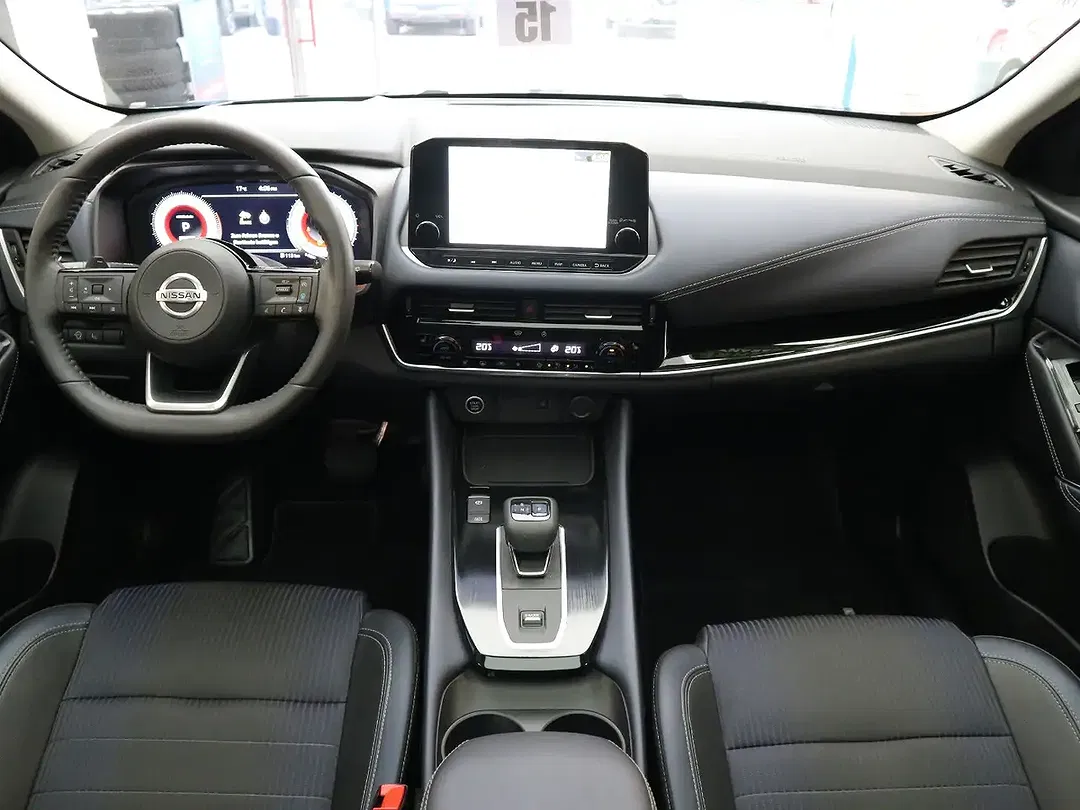 Nissan Qashqai 1.3 DIG-T MHEV Premiere Edition - Thumbnail 16