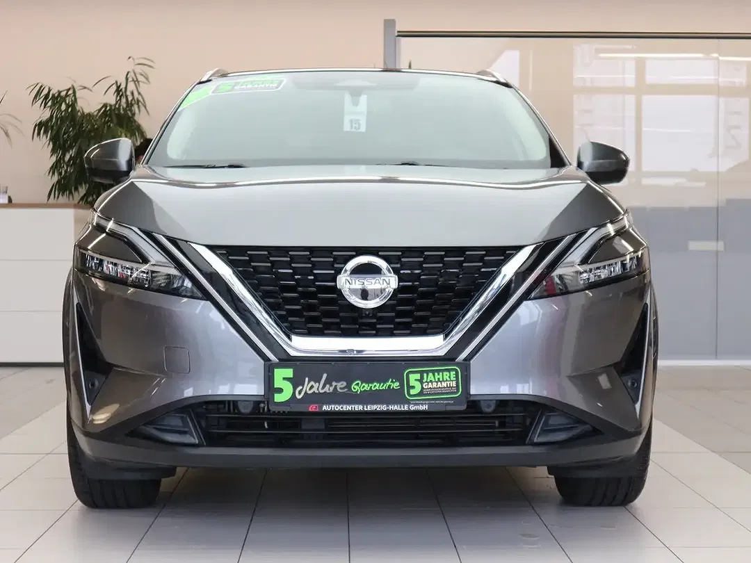 Nissan Qashqai 1.3 DIG-T MHEV Premiere Edition - Thumbnail 2