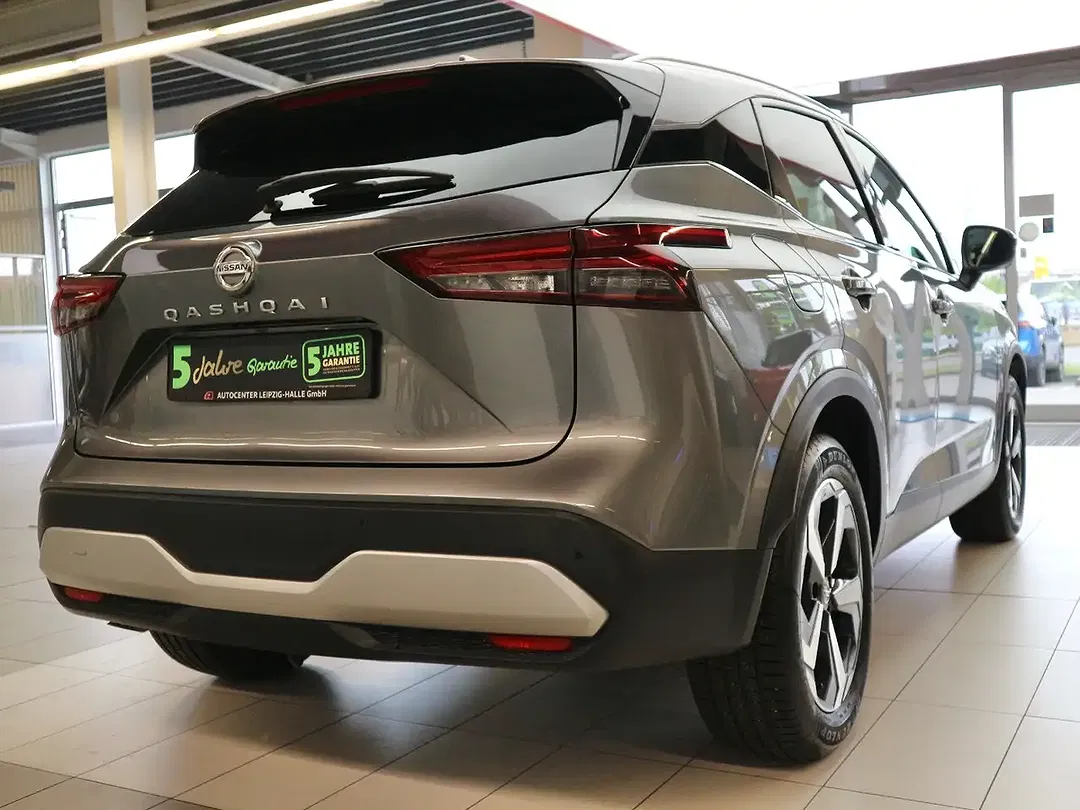 Nissan Qashqai 1.3 DIG-T MHEV Premiere Edition - Thumbnail 5